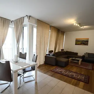 - High-quality In The Heart Of 3 Apartment