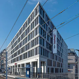 Hampton By Hilton Centre Otel