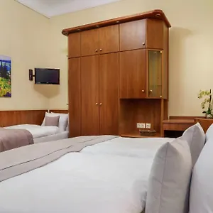 Kronprinz Hauptbahnhof 3* Hamburgo
