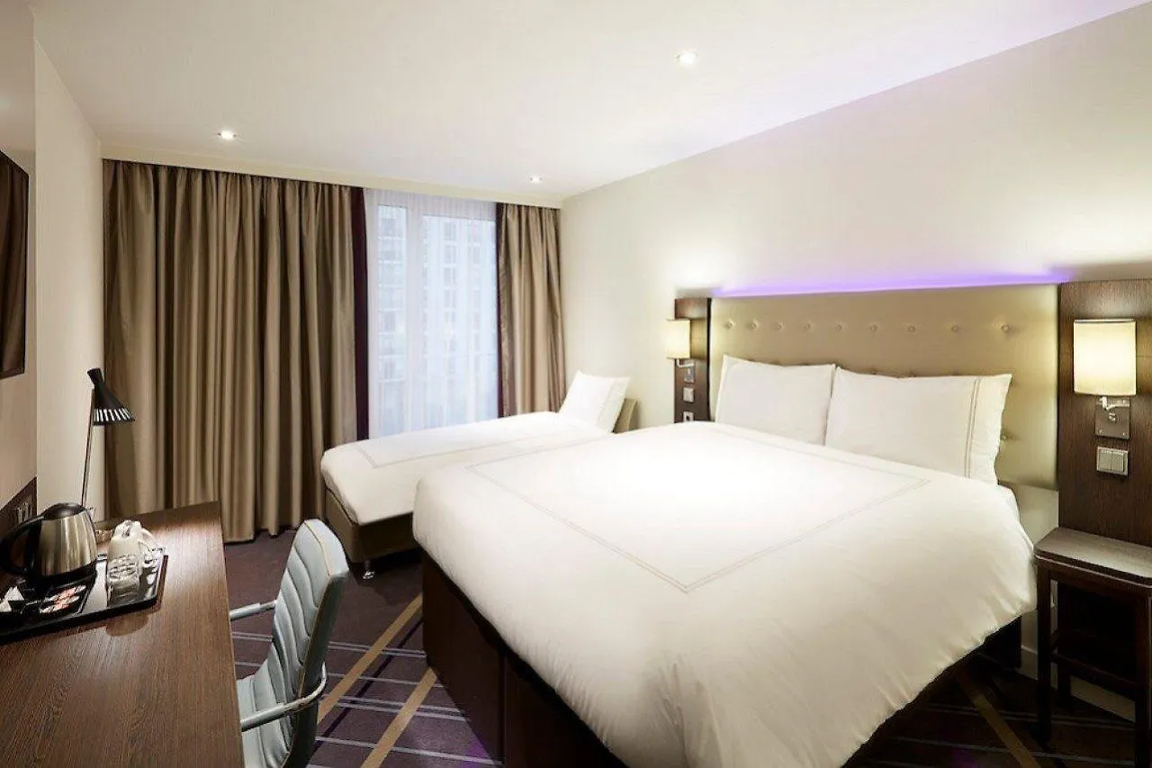 Premier Inn Stuttgart City Europaviertel Hotel